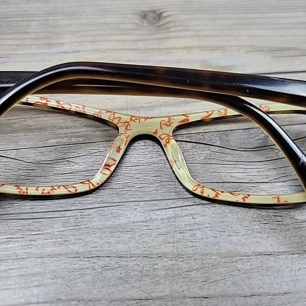 Ray-Ban‎ RB5256 5057 Eyeglasses Brown Tortoise Frames Only 52-16-135mm